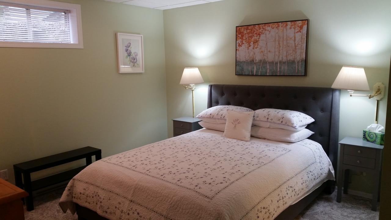 Riverview Retreat B&B Fairmont Hot Springs Esterno foto